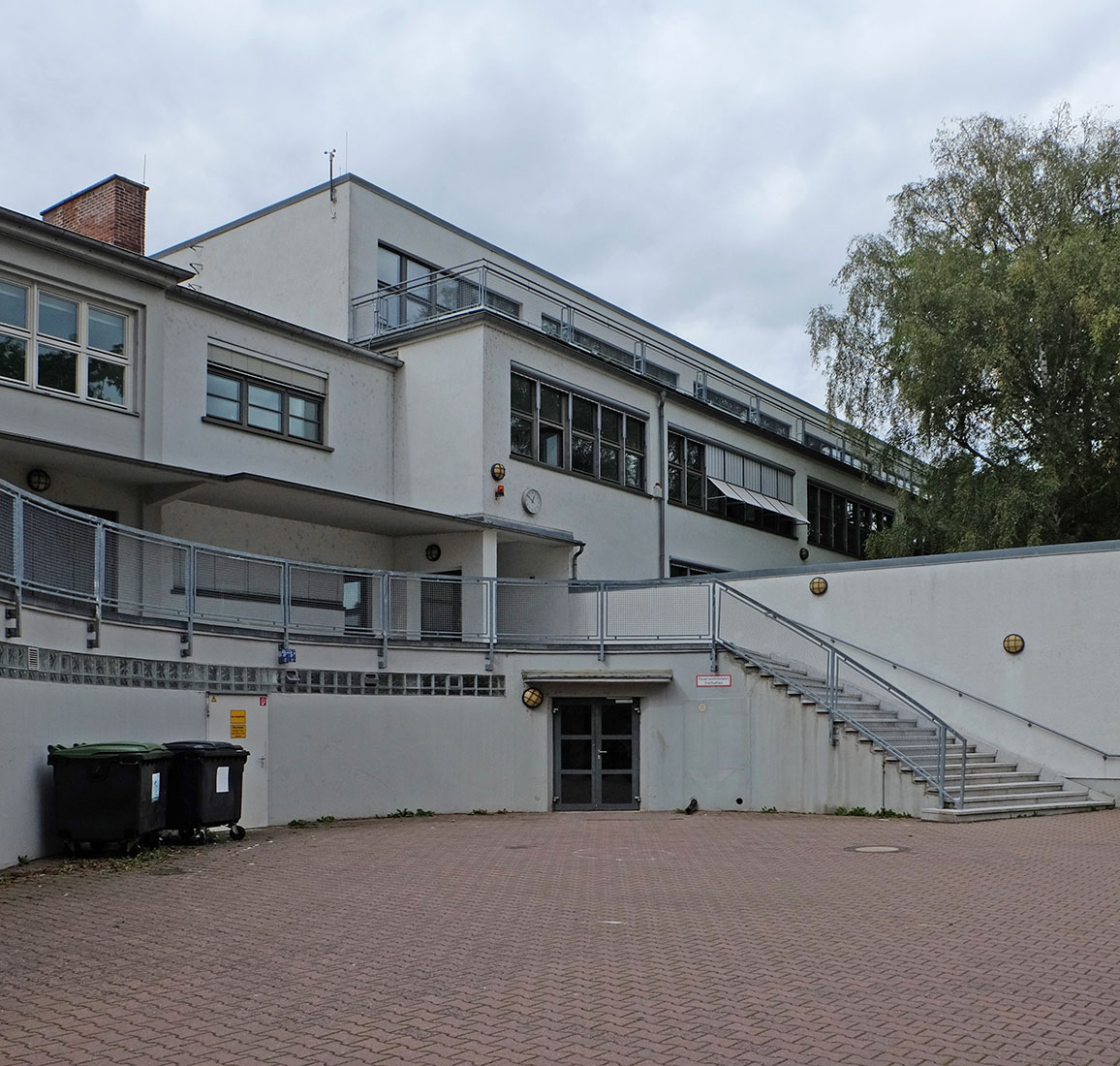 www.archipicture.eu - Ernst May - Charles-Hallgarten School